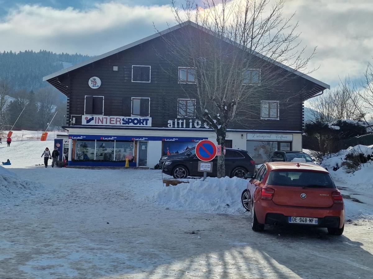 Place Royale Pour 10 A 12 Personnes A 30 Met Des Pistes De Ski Et Vtt Métabief Exteriör bild