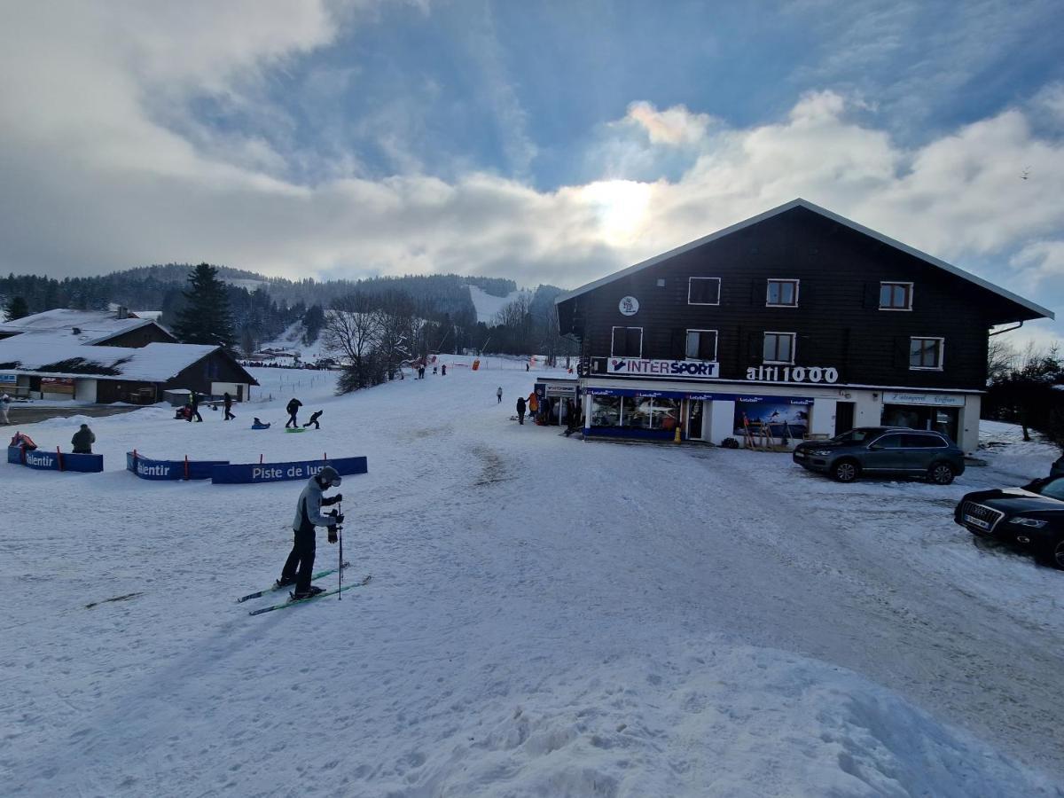Place Royale Pour 10 A 12 Personnes A 30 Met Des Pistes De Ski Et Vtt Métabief Exteriör bild